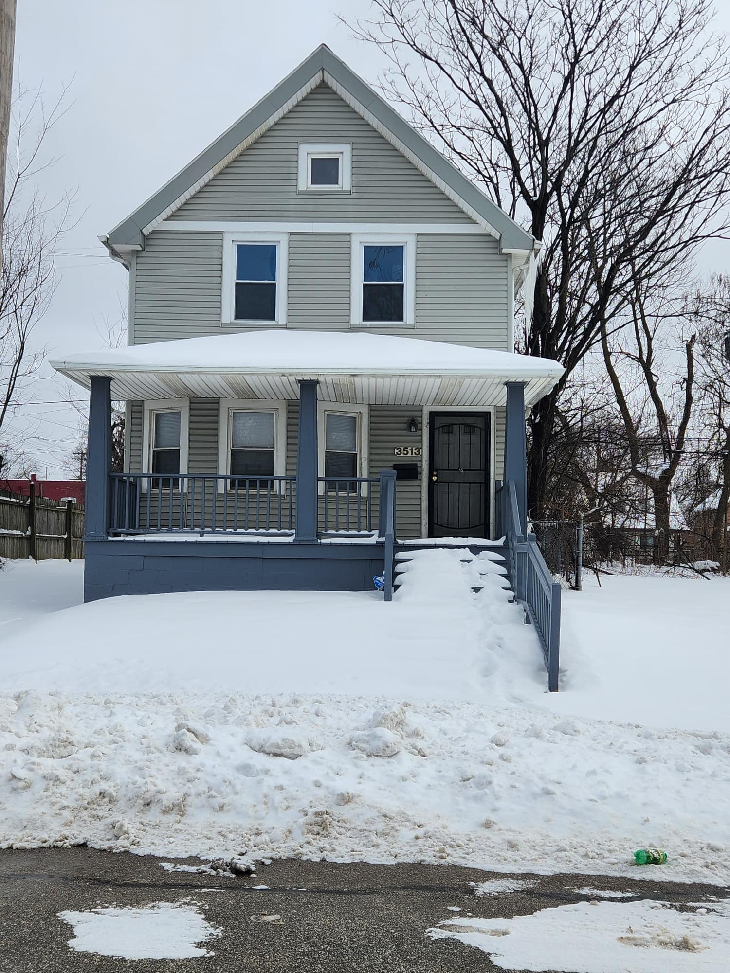 3513 East 103rd 